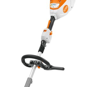 KMA 120.0 R Batteridriven kombimaskin